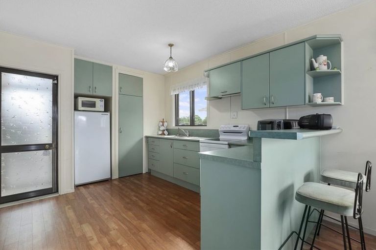 Photo of property in 64 Pine Avenue, Melville, Hamilton, 3206