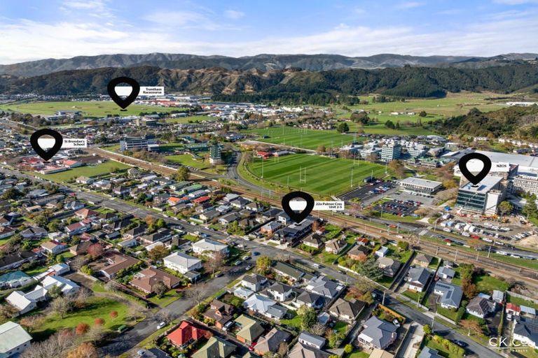 Photo of property in 22a Palmer Crescent, Silverstream, Upper Hutt, 5019