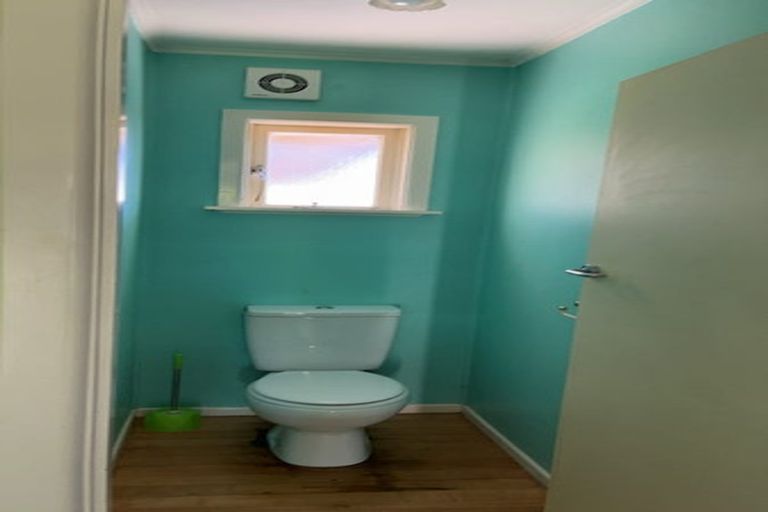 Photo of property in 30 Gilliam Street, New Lynn, Auckland, 0600