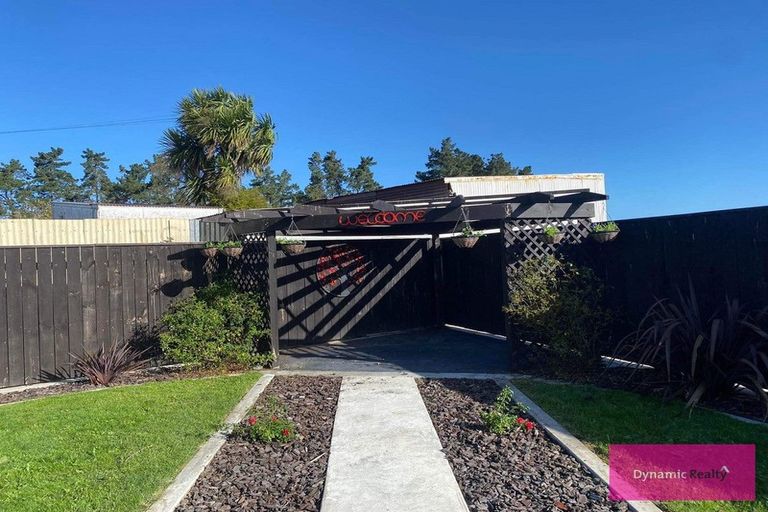 Photo of property in 15 George Street, Bulls, 4818