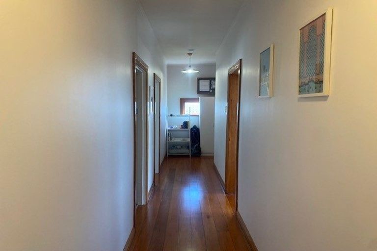 Photo of property in 373 Carrington Street, Upper Vogeltown, New Plymouth, 4310