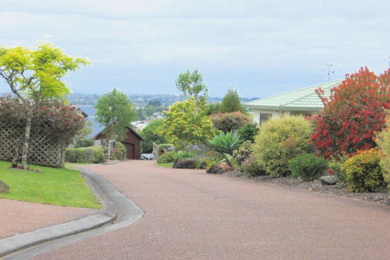 Photo of property in 14 Sunhill Road, Sunnyvale, Auckland, 0612