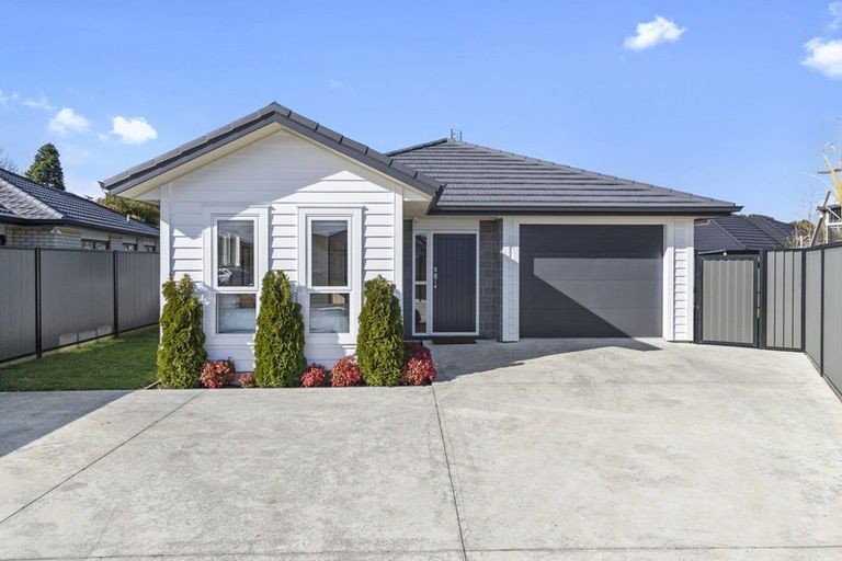 Photo of property in 73 Stan Heather Drive, Glenview, Hamilton, 3206