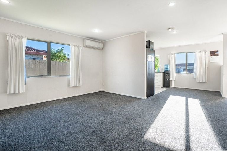 Photo of property in 4 Margarita Rise, Pukekohe, 2120
