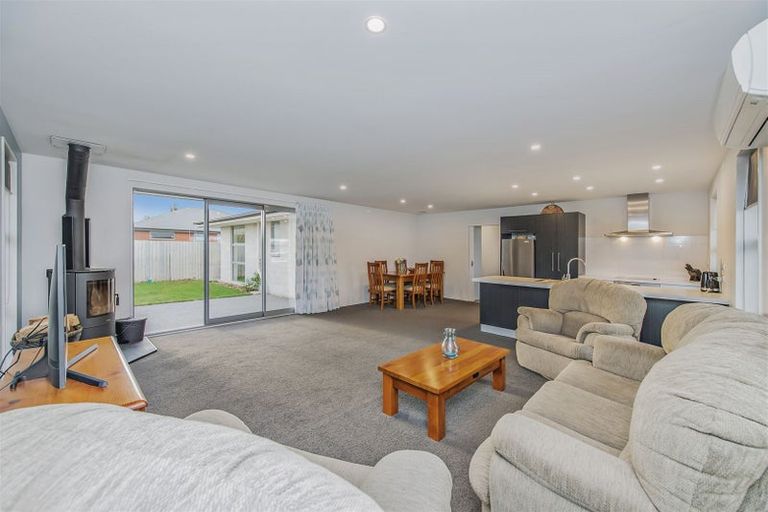 Photo of property in 68 Quartz Drive, Rolleston, 7614