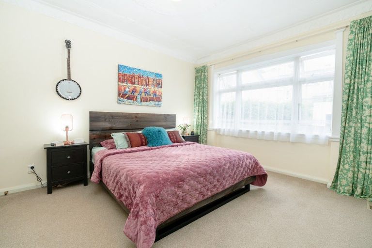 Photo of property in 8 Tisdall Street, Karori, Wellington, 6012