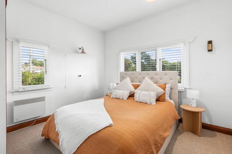 Photo of property in 25 Porangahau Road, Waipukurau, 4200