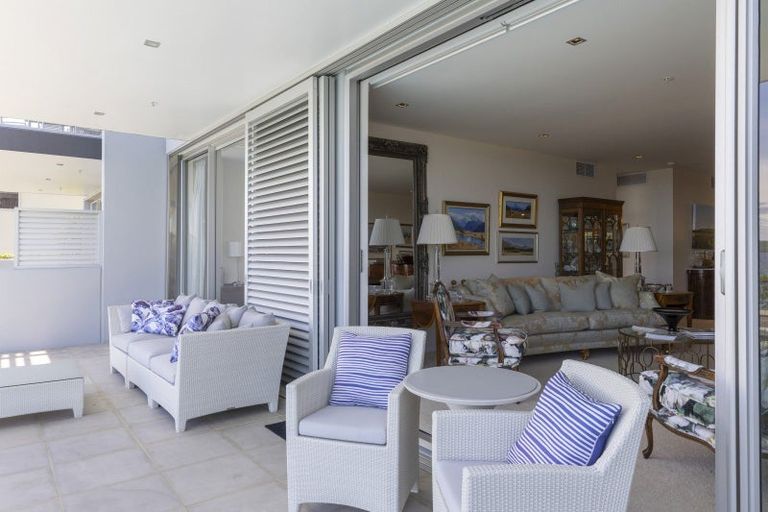 Photo of property in 110 Lake Terrace, Taupo, 3330