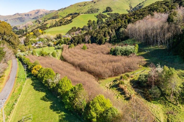 Photo of property in 9 Harmans Track, Little River, 7591