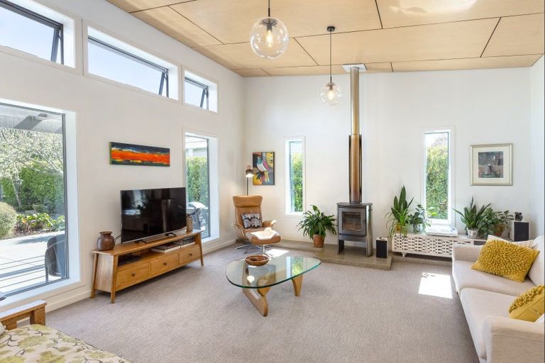 Photo of property in 1b Horton Street, Greytown, 5712