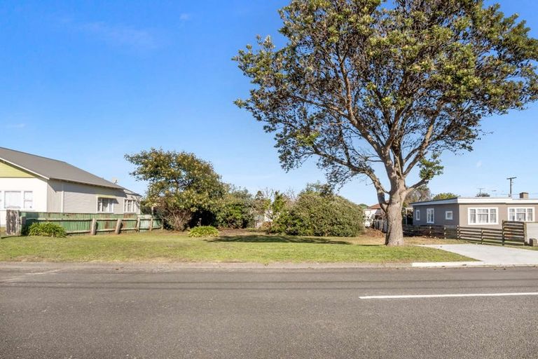 Photo of property in 20a Ruapehu Street, Castlecliff, Wanganui, 4501