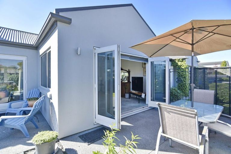 Photo of property in 2 Springbrook Lane, Northwood, Christchurch, 8051