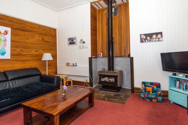 Photo of property in 6 Macdonald Street, Geraldine, 7930