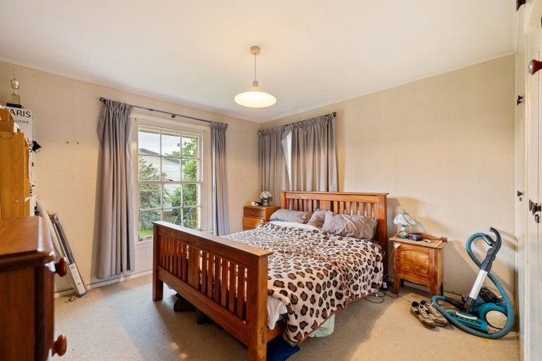 Photo of property in 5 Douglas Road, Amberley, 7410