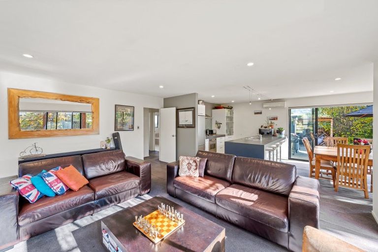 Photo of property in 57 Rob Roy Lane, Wanaka, 9305