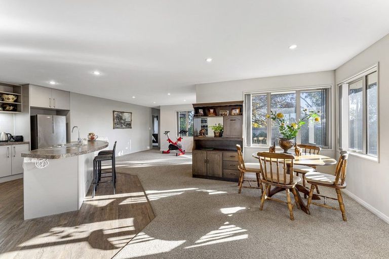 Photo of property in 4 Tobins Lane, Burwood, Christchurch, 8083