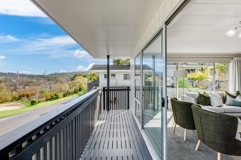 Photo of property in 5 Romesdale Road, Papakowhai, Porirua, 5024