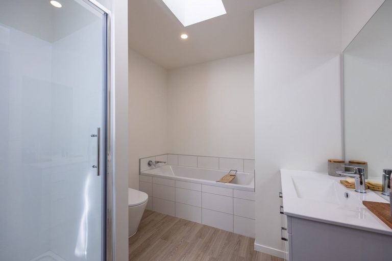 Photo of property in Northlake, 21 Mount Nicholas Avenue, Wanaka, 9305