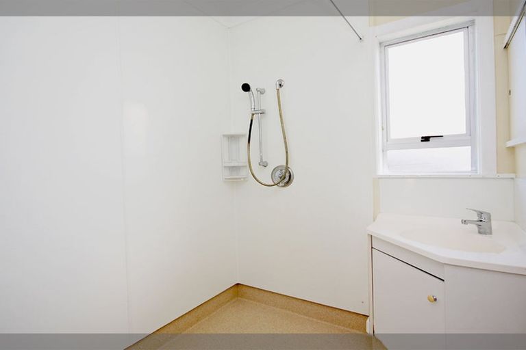 Photo of property in 6 Cargill Street, Levin, 5510