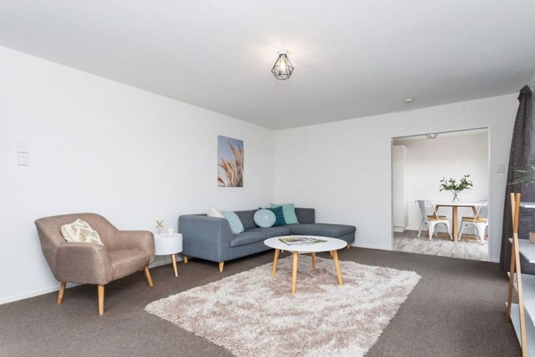 Photo of property in 8 Ashwood Street, Parklands, Christchurch, 8083