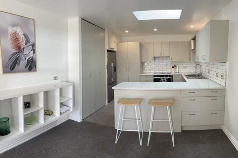 Photo of property in 8 Papakowhai Road, Papakowhai, Porirua, 5024