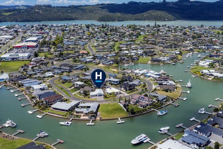 Photo of property in 30 Aquila Drive, Whitianga, 3510