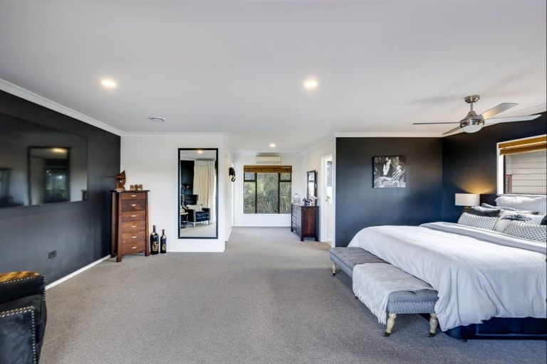 Photo of property in 2 Anthony Place, Bay View, Napier, 4104