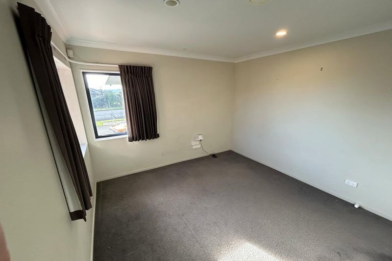 Photo of property in 186 Pacific Drive, Fitzherbert, Palmerston North, 4410