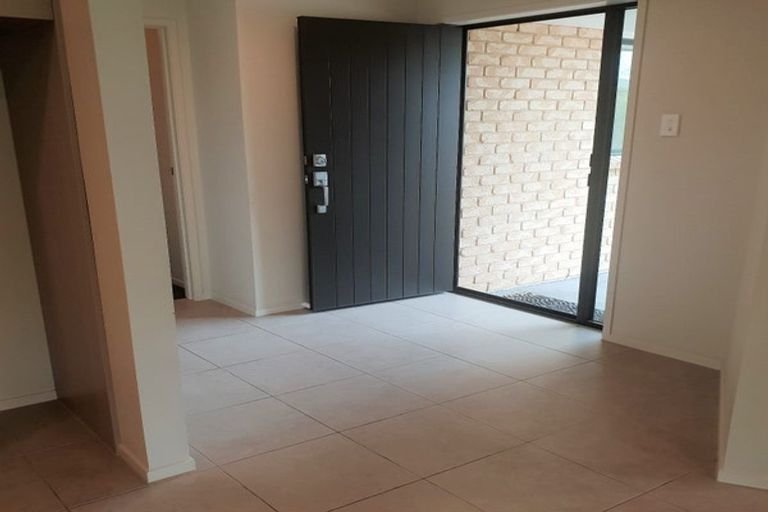 Photo of property in 19a Sandspit Road, Waiuku, 2123