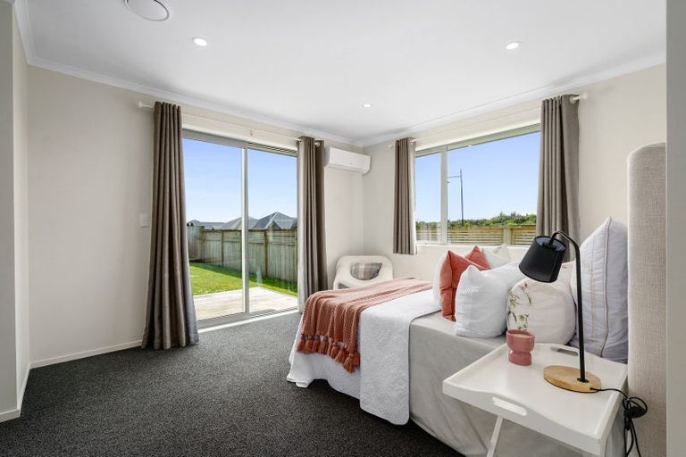 Photo of property in 15 Hehan Close, Cambridge, 3434