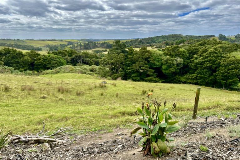 Photo of property in 15 Dykin Road, Kaingaroa, Kaitaia, 0482