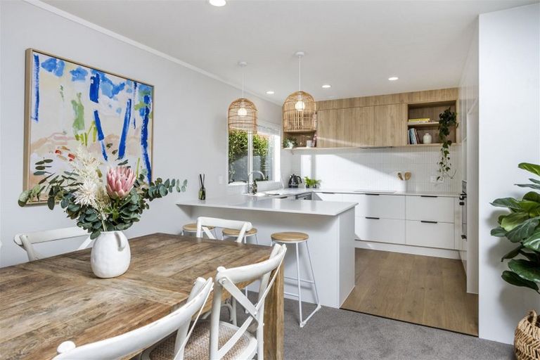 Photo of property in 1/44 Nile Road, Milford, Auckland, 0620