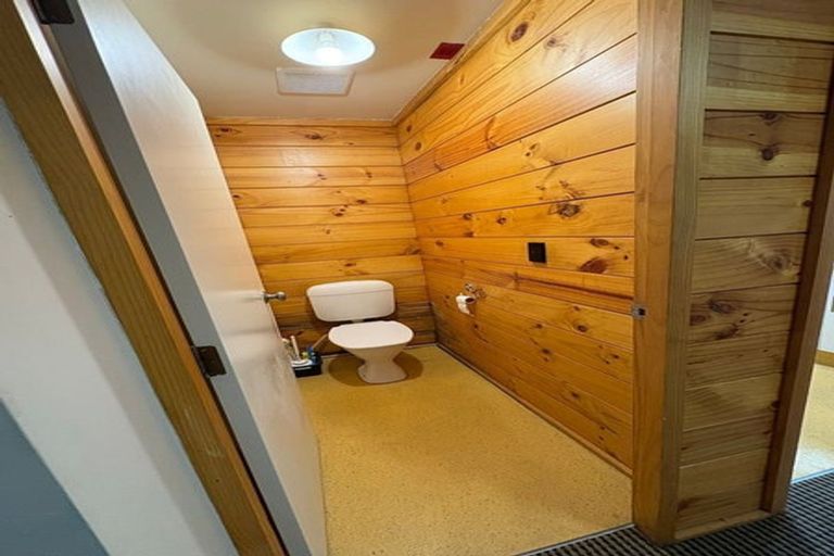 Photo of property in Te Awhina Apartments, 6/22 Sussex Street, Mount Cook, Wellington, 6021