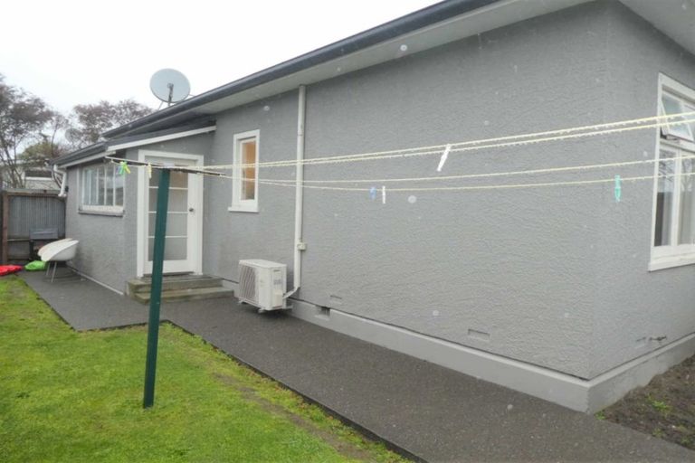Photo of property in 2/118 Cranford Street, St Albans, Christchurch, 8014