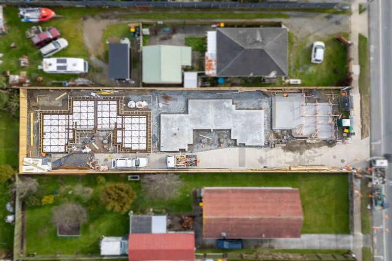 Photo of property in 82 Main Road, Wainuiomata, Lower Hutt, 5014