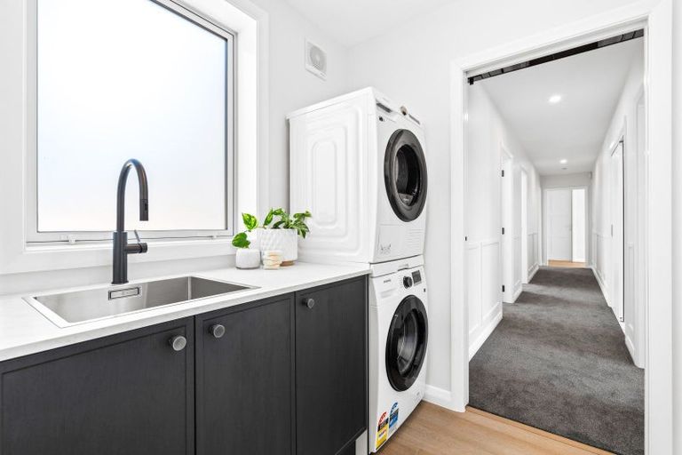 Photo of property in 189 Main Street, Greytown, 5712