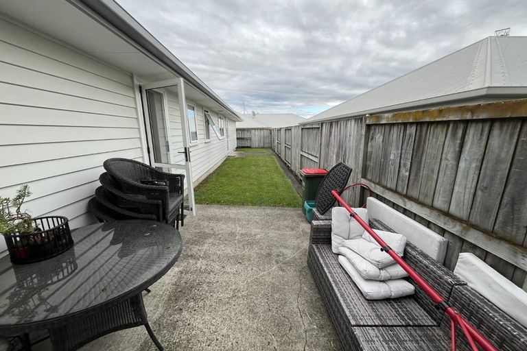 Photo of property in 27 Queens Park Crescent, Frankton, Hamilton, 3204
