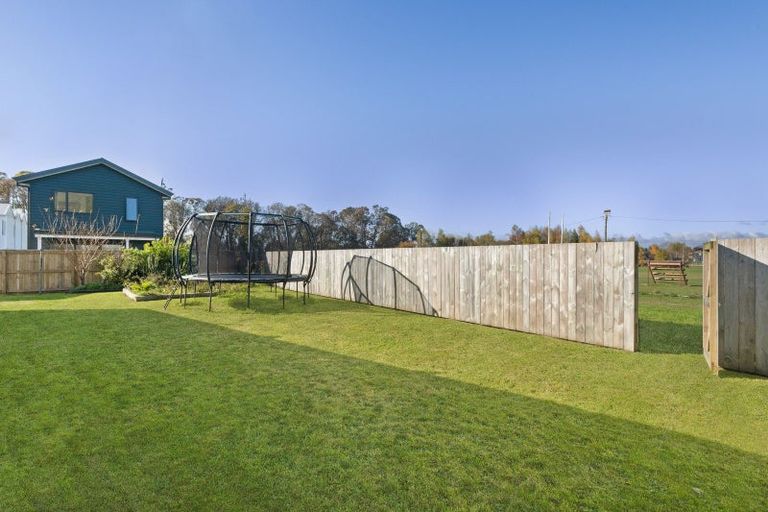 Photo of property in 29 Matthew Place, Kawaha Point, Rotorua, 3010