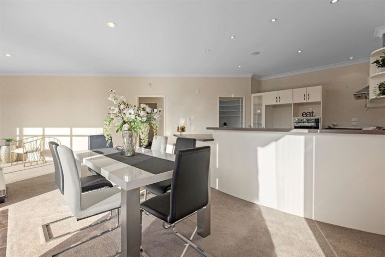 Photo of property in 626 Gloucester Road, Papamoa Beach, Papamoa, 3118