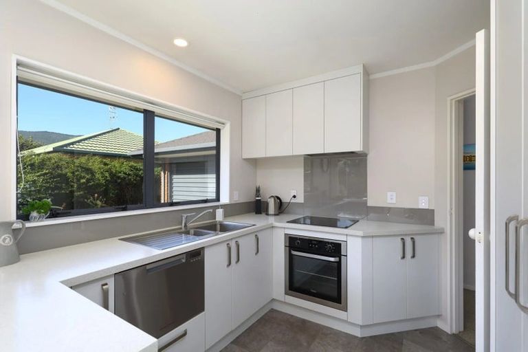 Photo of property in 21 Arbor-lea Avenue, Richmond, 7020