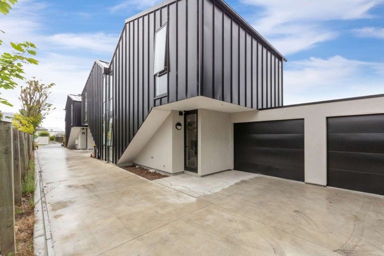 Photo of property in 4/56 Geraldine Street, Edgeware, Christchurch, 8013