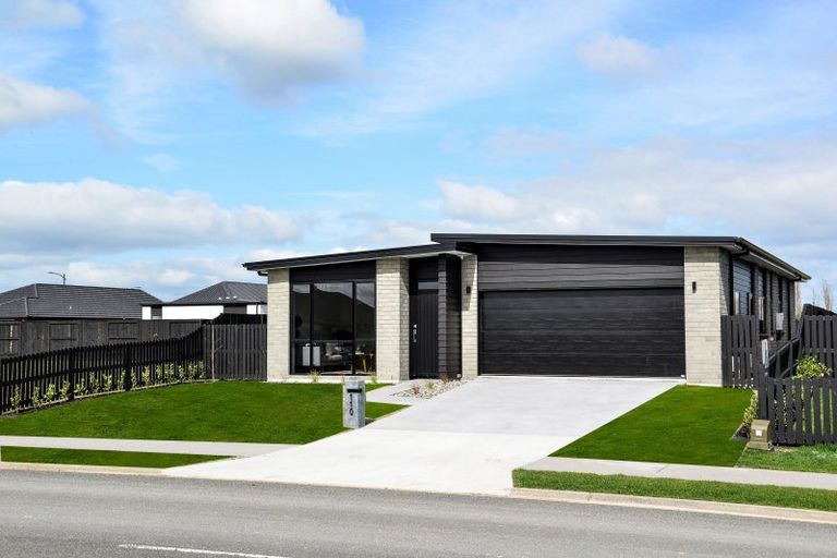 Photo of property in 110 Powells Road, Ruakura, Hamilton, 3214