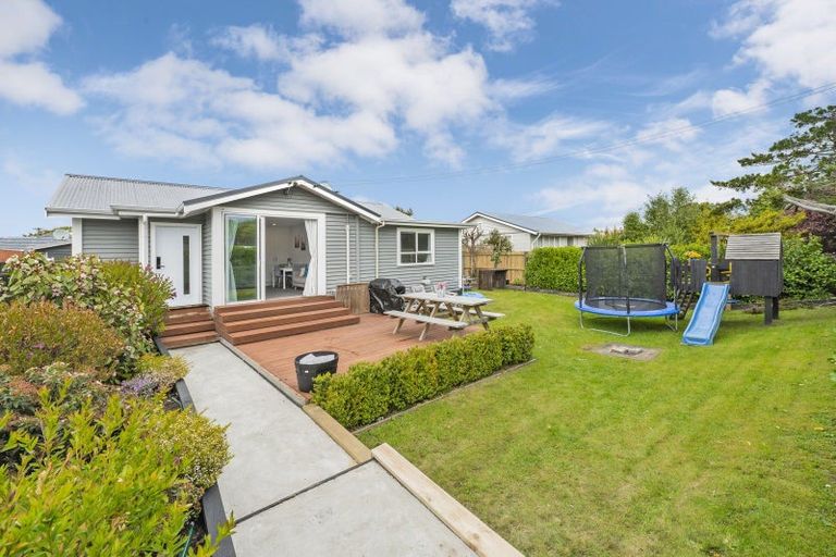 Photo of property in 48 Briggs Road, Mairehau, Christchurch, 8052