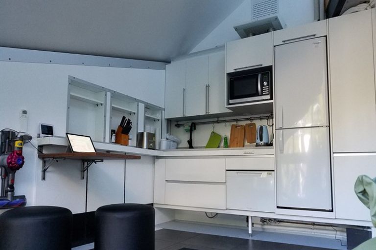 Photo of property in 107a Barnard Street, Wadestown, Wellington, 6012