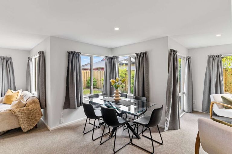 Photo of property in 18 Mahlet Street, Northwood, Christchurch, 8051