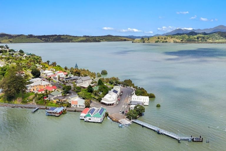 Photo of property in 4 Russell Esplanade, Rawene, Kaikohe, 0473