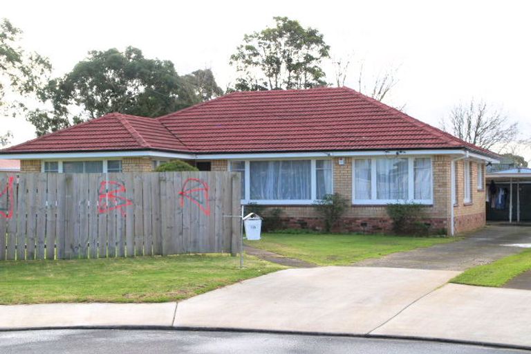 Photo of property in 69 Hallberry Road, Mangere East, Auckland, 2024