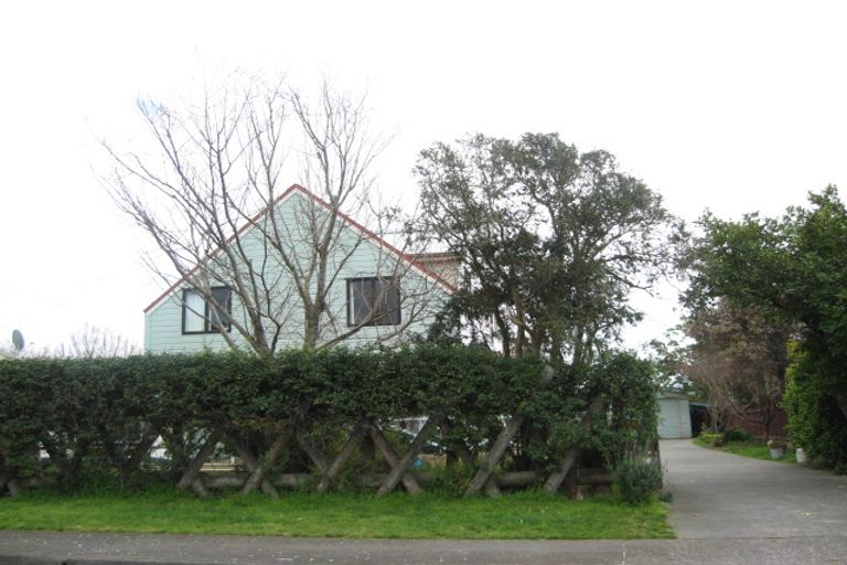 Photo of property in 5 Redwood Place, Te Awanga, 4102