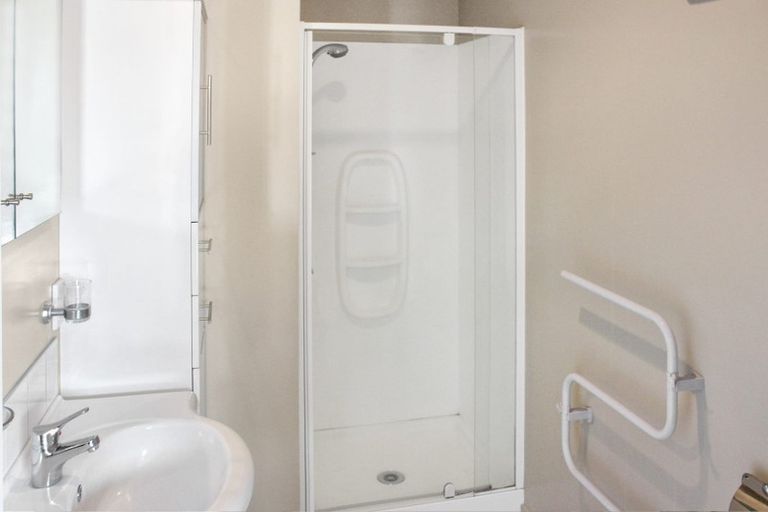 Photo of property in 4f Railway Terrace, Templeton, Christchurch, 8042