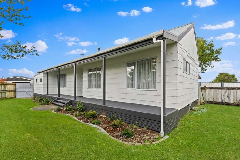 Photo of property in 8 Mercury Street, Milson, Palmerston North, 4414